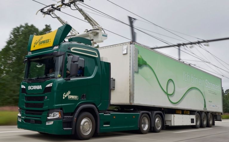 Germany tests its first eHighway for hybrid trucks